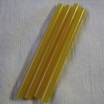 ������� ������� (4��. 100 ��.)  5/16 Mini Glue Sticks amber
